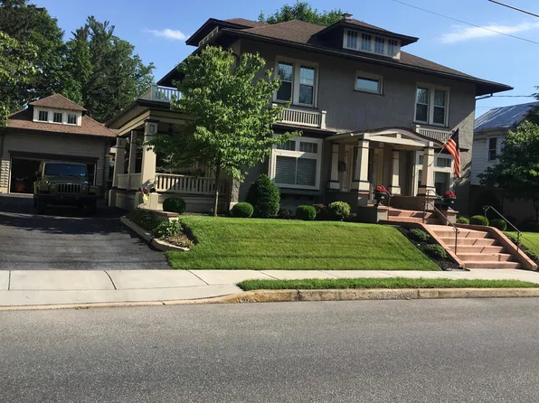 517 W Main St, Mechanicsburg, PA 17055
