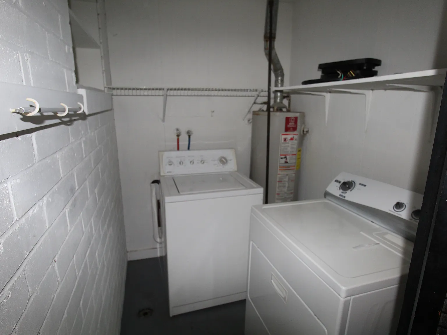 2 bed, 950 sqft, $1,425 — Photo 4