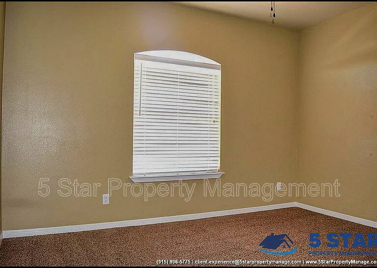 14016 Rainbow Point Dr — Photo 36