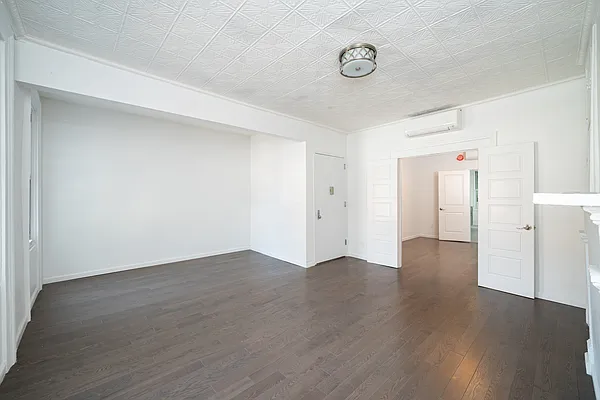 Rented by Worth Property Group | media 8