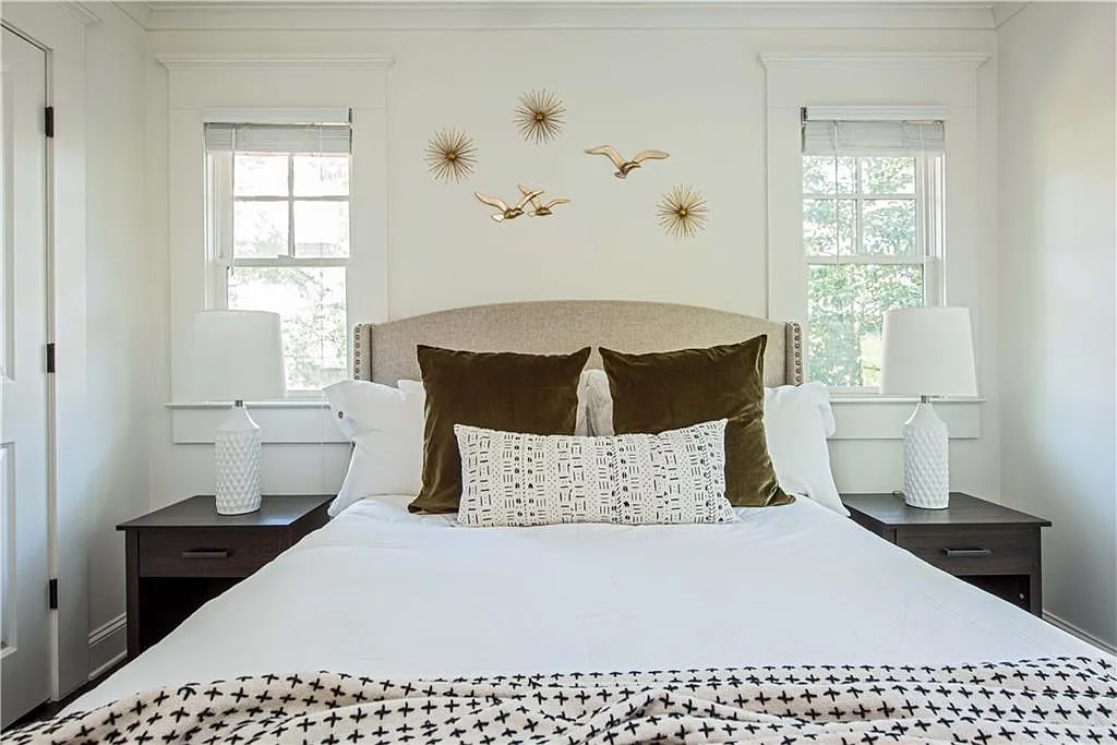1 bed, 1.0 bath, 650 sqft, $4,300 — Photo 3