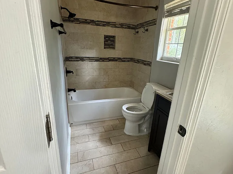 1307 Callen St — Photo 17