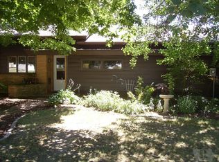 1312 Clark St, Dysart, IA 52224