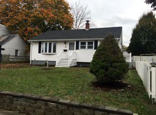 88 High St, Eatontown, NJ 07724