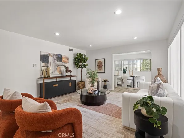 400 S Los Robles Ave Unit 209, Pasadena, CA 91101