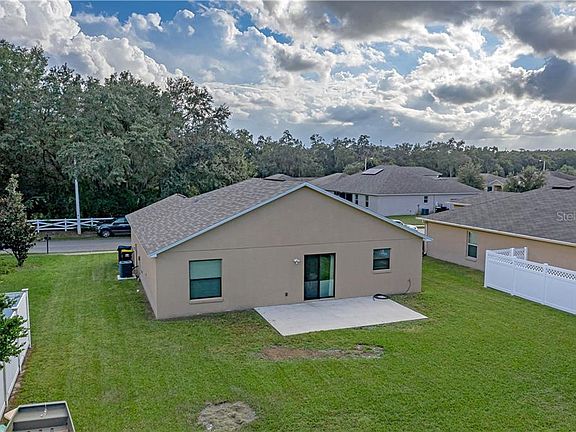 5th image of 804 Barrister Dr