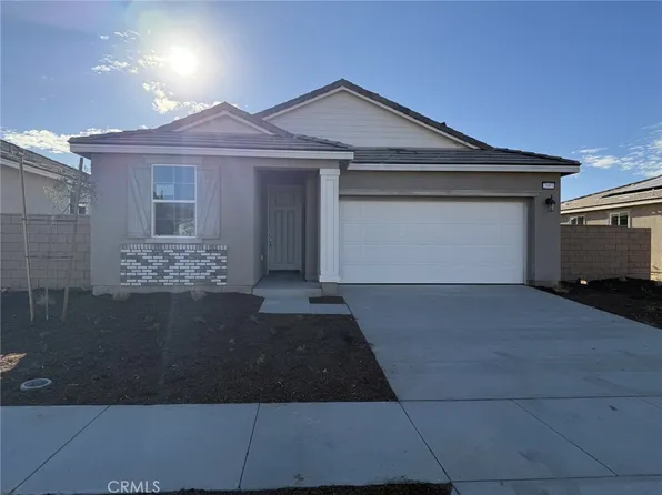 2603 Amaranth St, Hemet, CA 92543