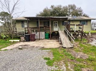 1640 S Airport Rd, Abbeville, LA 70510