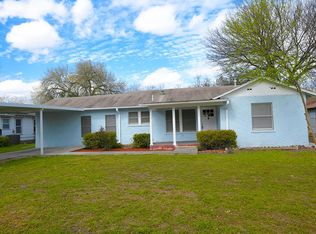211 Placid Dr, San Antonio, TX 78228