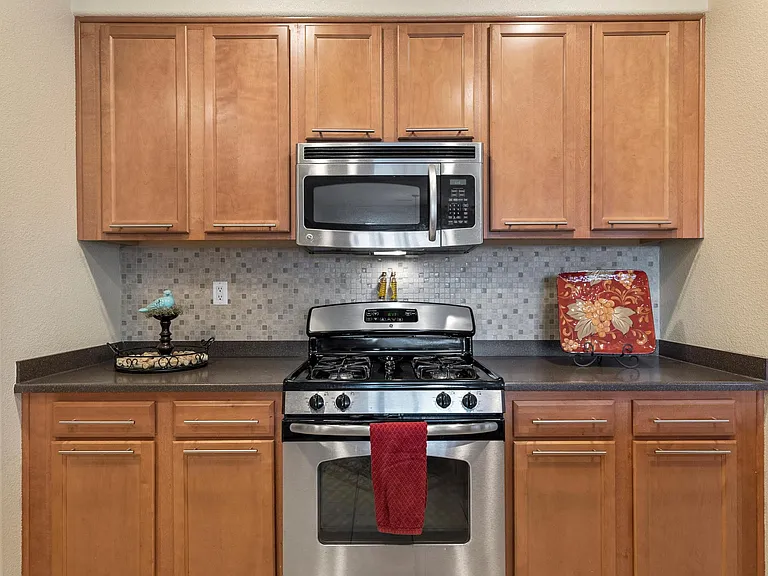 303 Tierra Rosa Pl NE — Photo 13