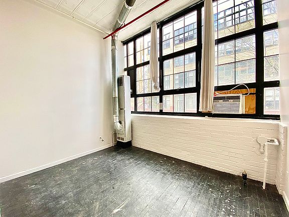 5th image of 248 McKibben St #1X
