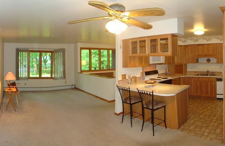 1st image of 901 Kenny Ct