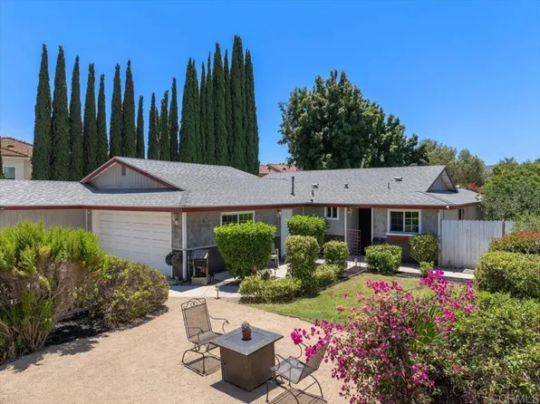 1055 Cheryl Ln, San Marcos, CA 92069