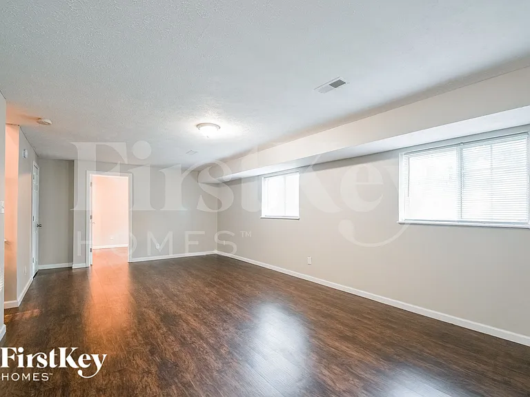 3704 Rock Maple Dr — Photo 3
