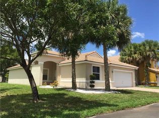 3586 SW 50th St, Fort Lauderdale, FL 33312