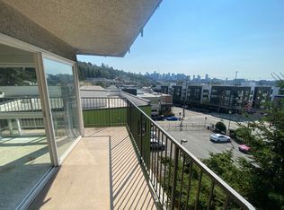 Villa, Seattle, WA 98102