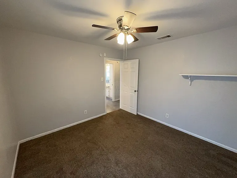 1704 Big Bend Dr — Photo 17