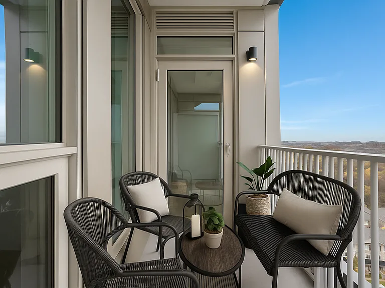 3240 William Coltson Ave — Photo 162