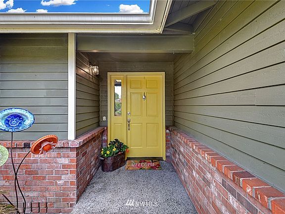 Inviting entryway welcomes you in.  