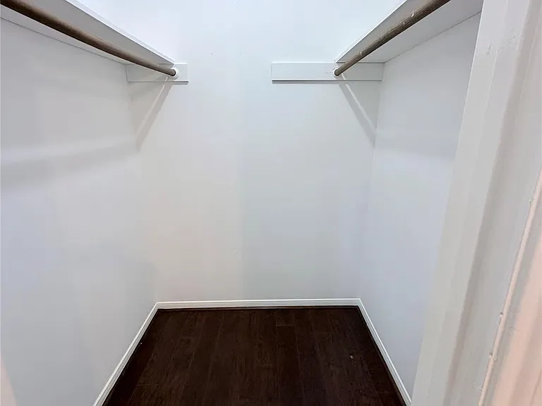 2306 Rushbrook Dr — Photo 26