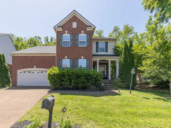 821 Holt Grove Ct, Nashville, TN 37211