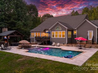 147 Ashmore Cir, Troutman, NC 28166