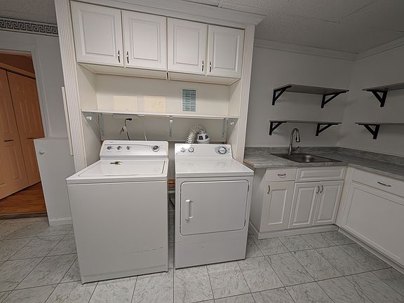 5th image of 7400 Inwood Ave Suite B