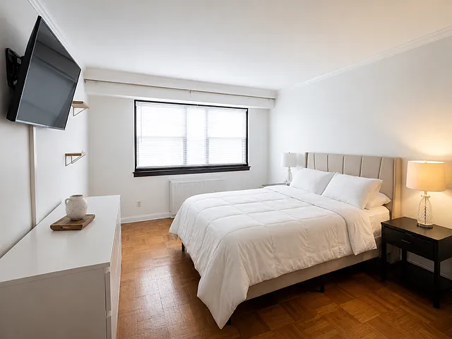 235 E 87th St #7F — Photo 2