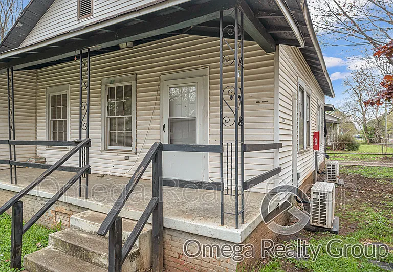 3210 Clopton St SW — Photo 4