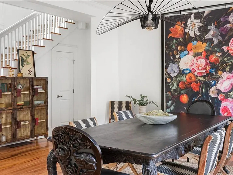 664 Kennesaw Ave NE — Photo 16
