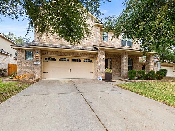 2nd image of 3404 Sophora Ct