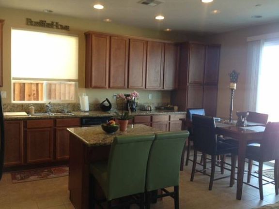 2nd image of 13 Baritan Bay Ct