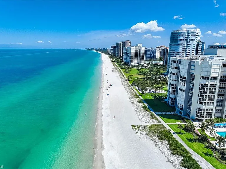 4031 Gulf Shore Blvd N #55 — Photo 41