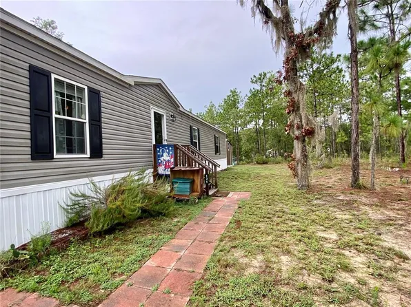 121 Millan Rd, Hawthorne, FL 32640