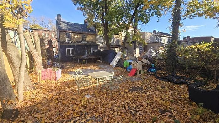 1st image of 147 Johnston St #1