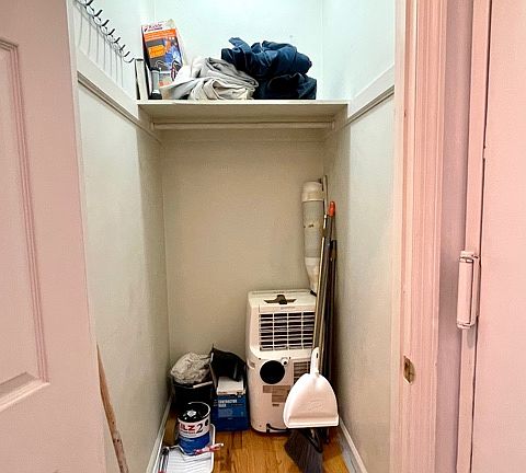 5th image of 811 Lexington Ave APT 4F