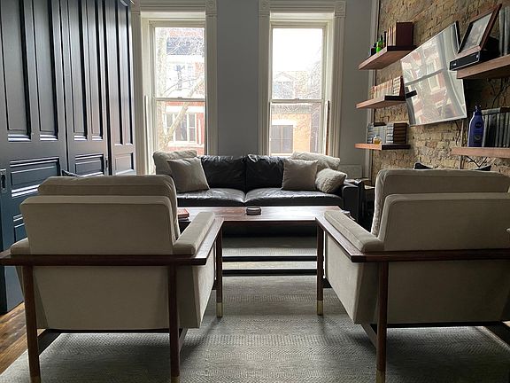 5th image of 1928 N Sheffield Ave #2F