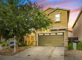 8893 Robbins Rd, Sacramento, CA 95829