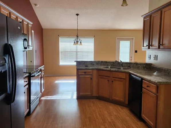 12059 Carnegie Ave, Gulfport, MS 39503