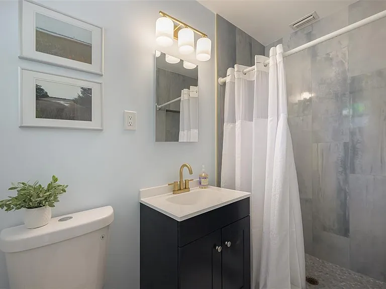 3801 Helene St — Photo 19