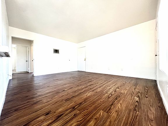 3rd image of 5604 Lauretta St