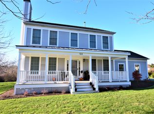 50 Carriage Trl, Middletown, RI 02842