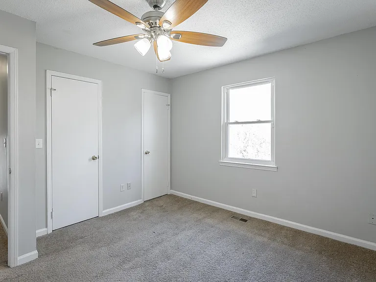 1613 N Chester Rd — Photo 11