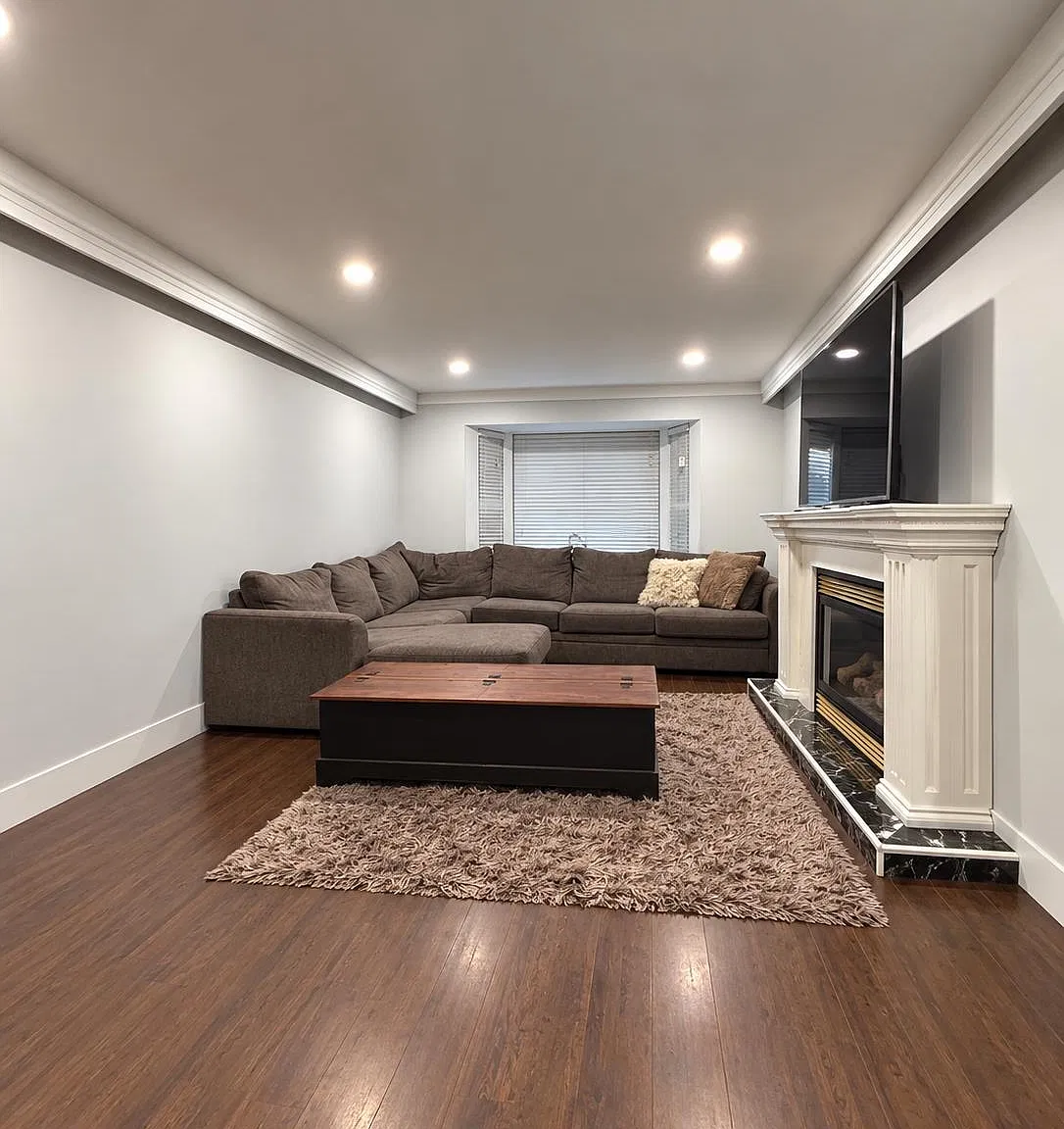 3 bed, 1360 sqft, $2,450 — Photo 1