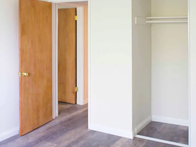 1033 Cordova St #14 — Photo 11