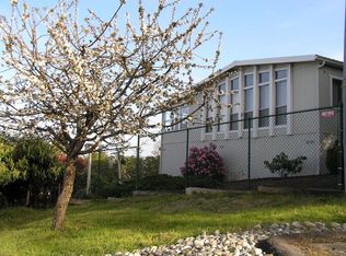 11 Shipview Ln, Sequim, WA 98382