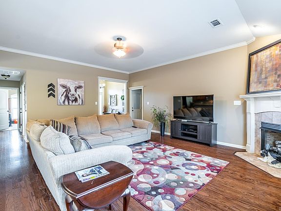 5th image of 5354 Buckingham Pl