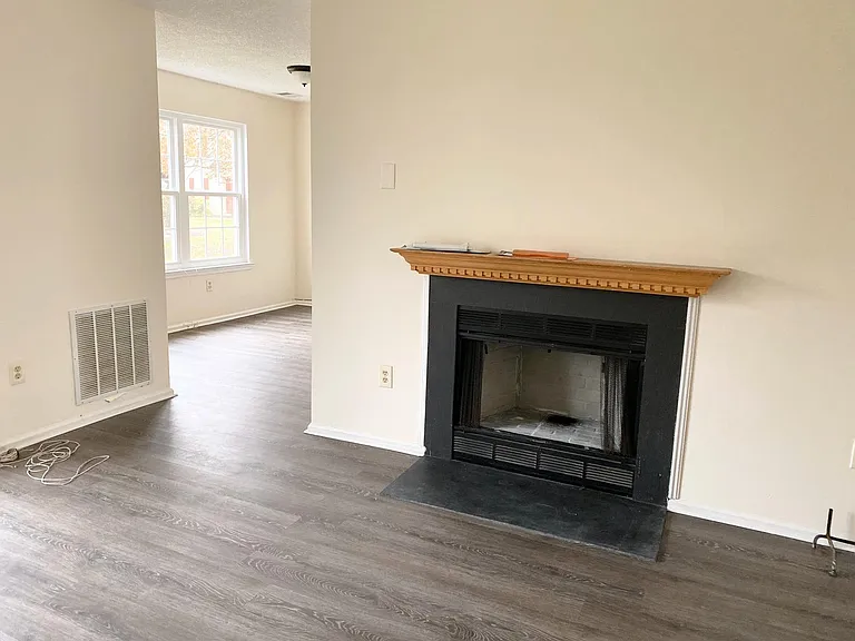 47 Tanglewood Ct — Photo 4