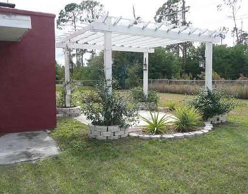 Large backyard, fenced