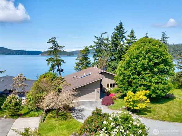 16004 Snee Oosh Rd, La Conner, WA 98257